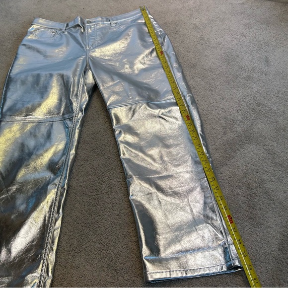 GAP Metallic Silver High Rise Vegan Faux Leather Cheeky Straight Pants Sz 16 - Picture 3 of 10